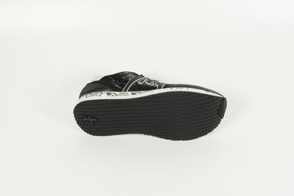 Sneaker Schwarz