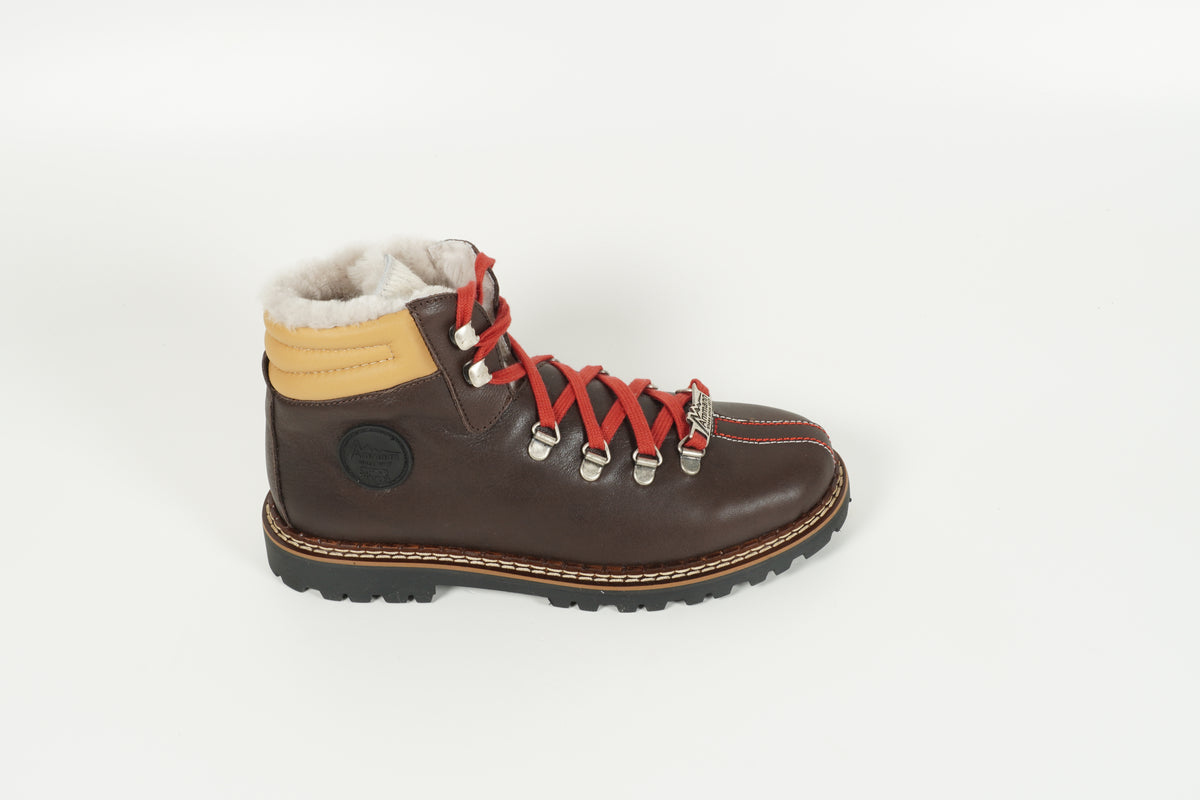 Boot lined brown
