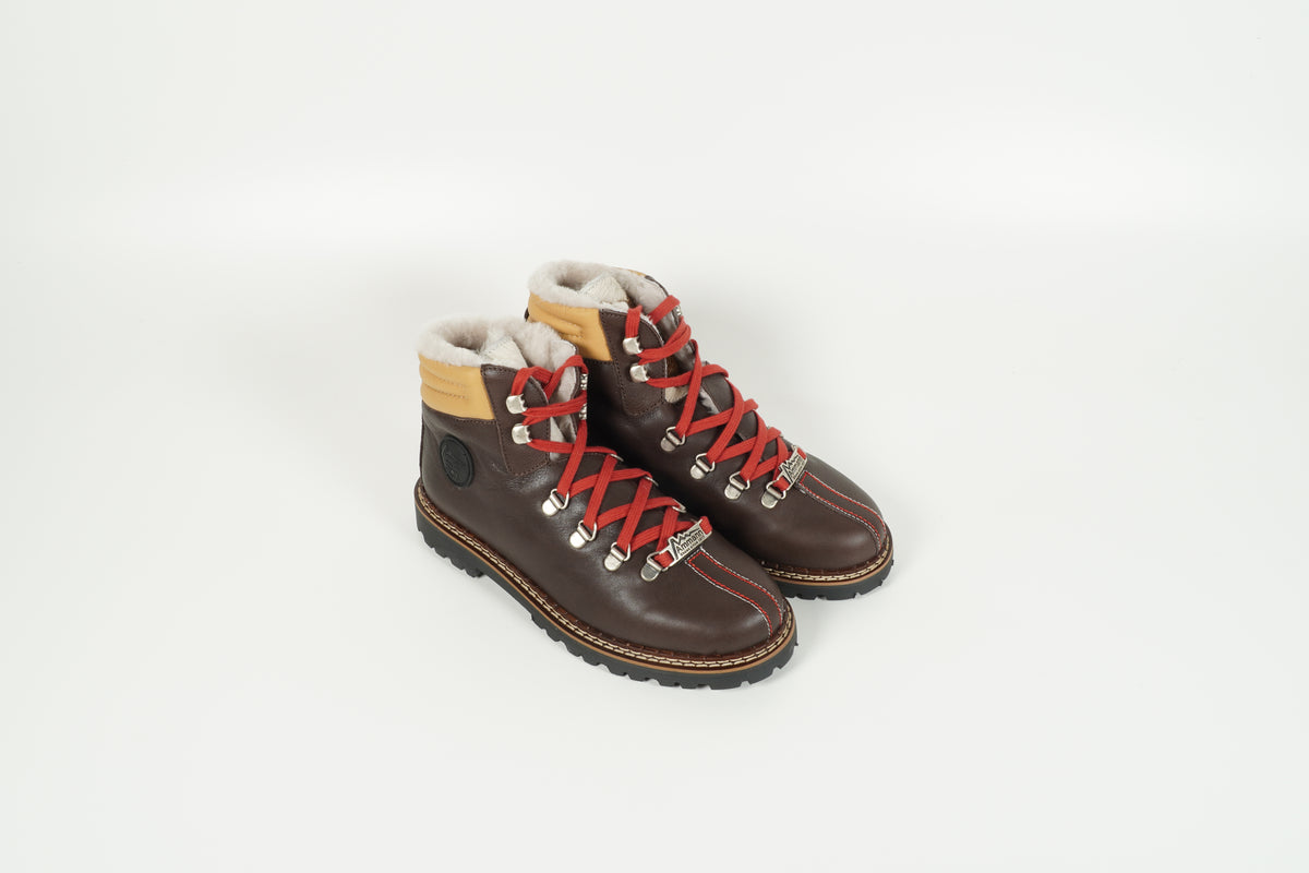 Boot lined brown