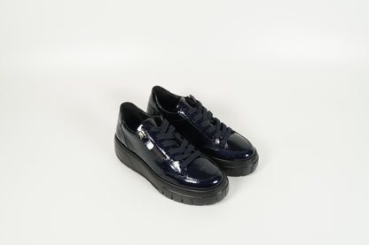 Sneaker Blau