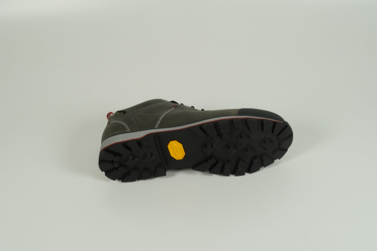 Chaussure à lacets grise