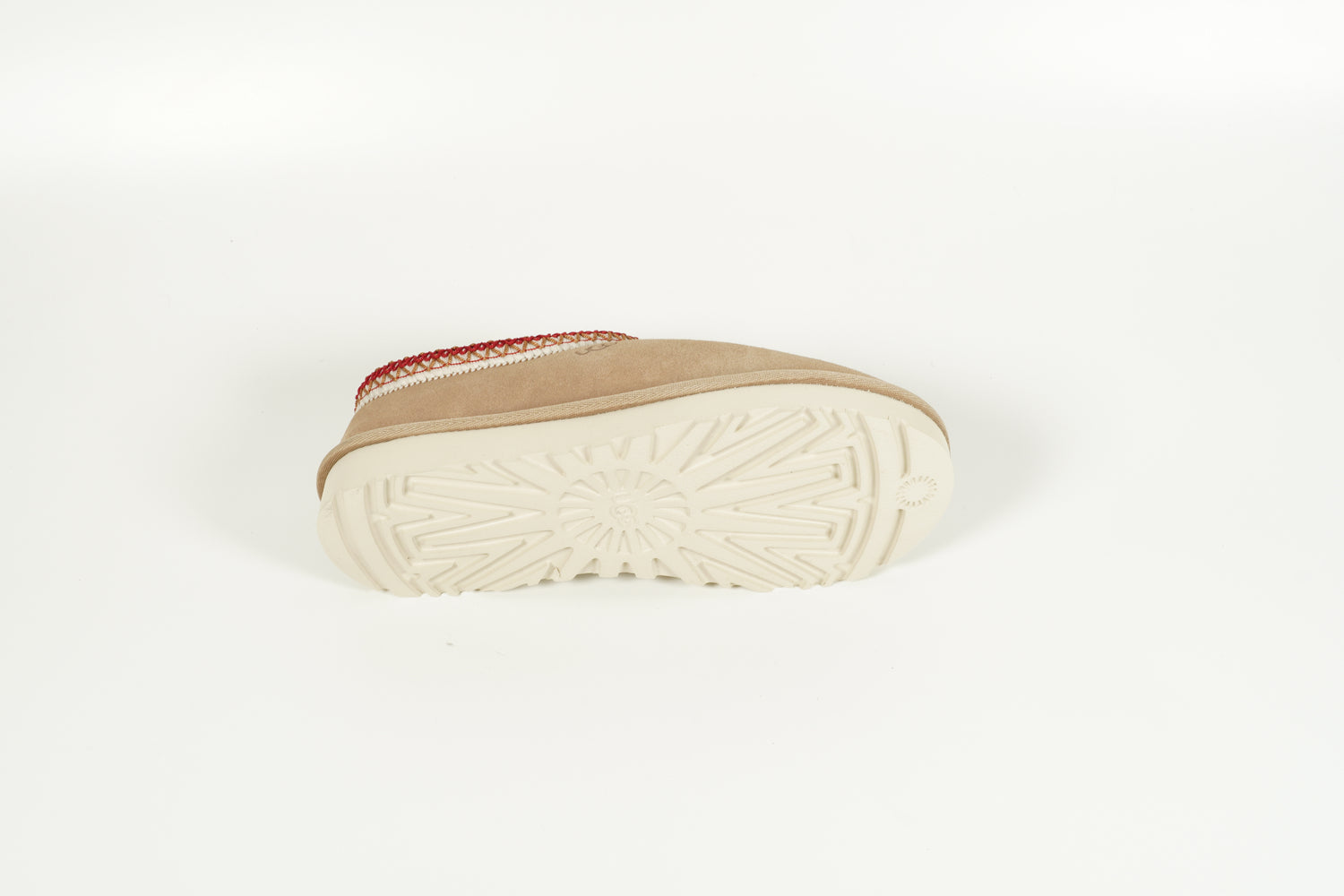 Tasman II Sand Dark Cherry