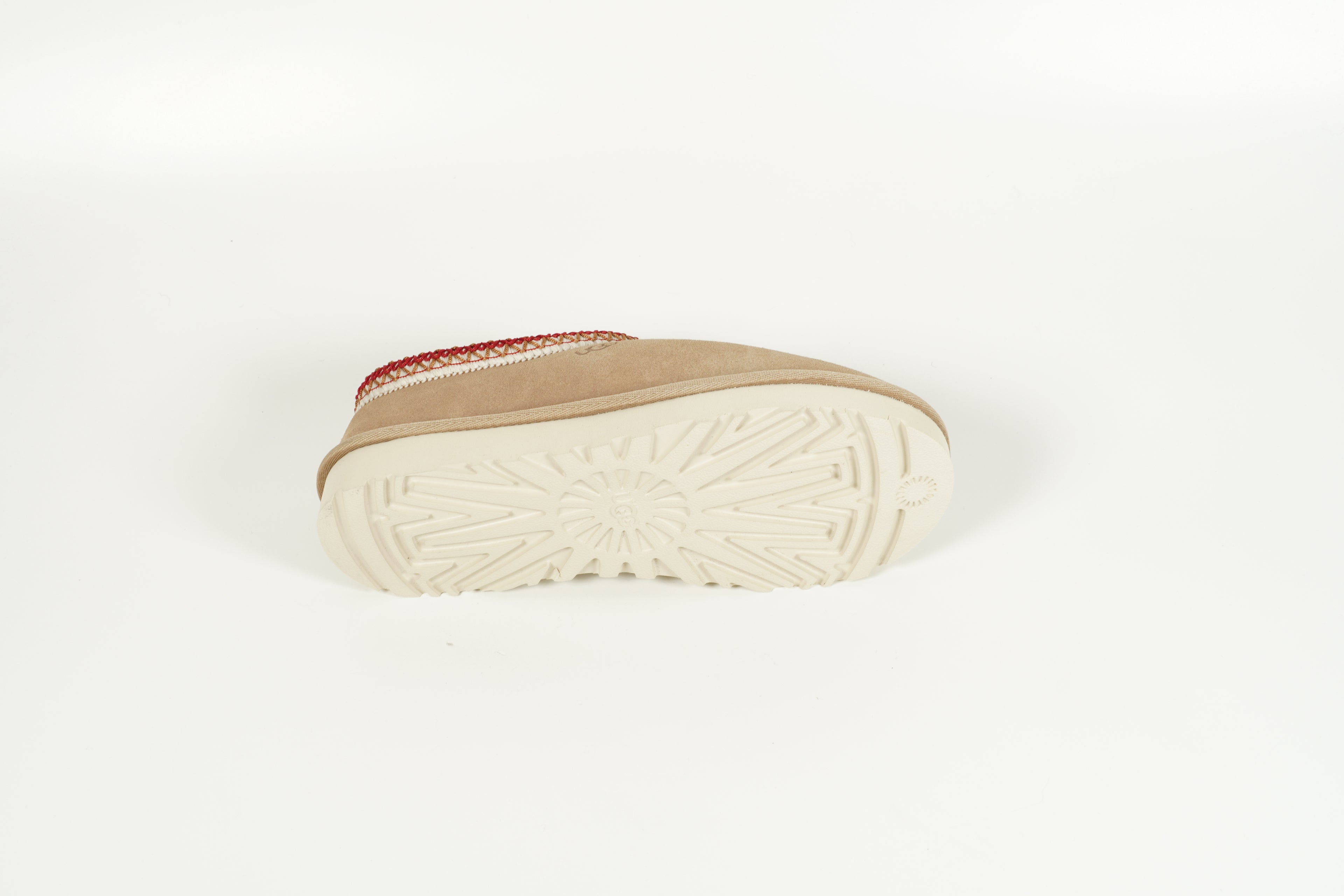 Tasman II Sand Dark Cherry