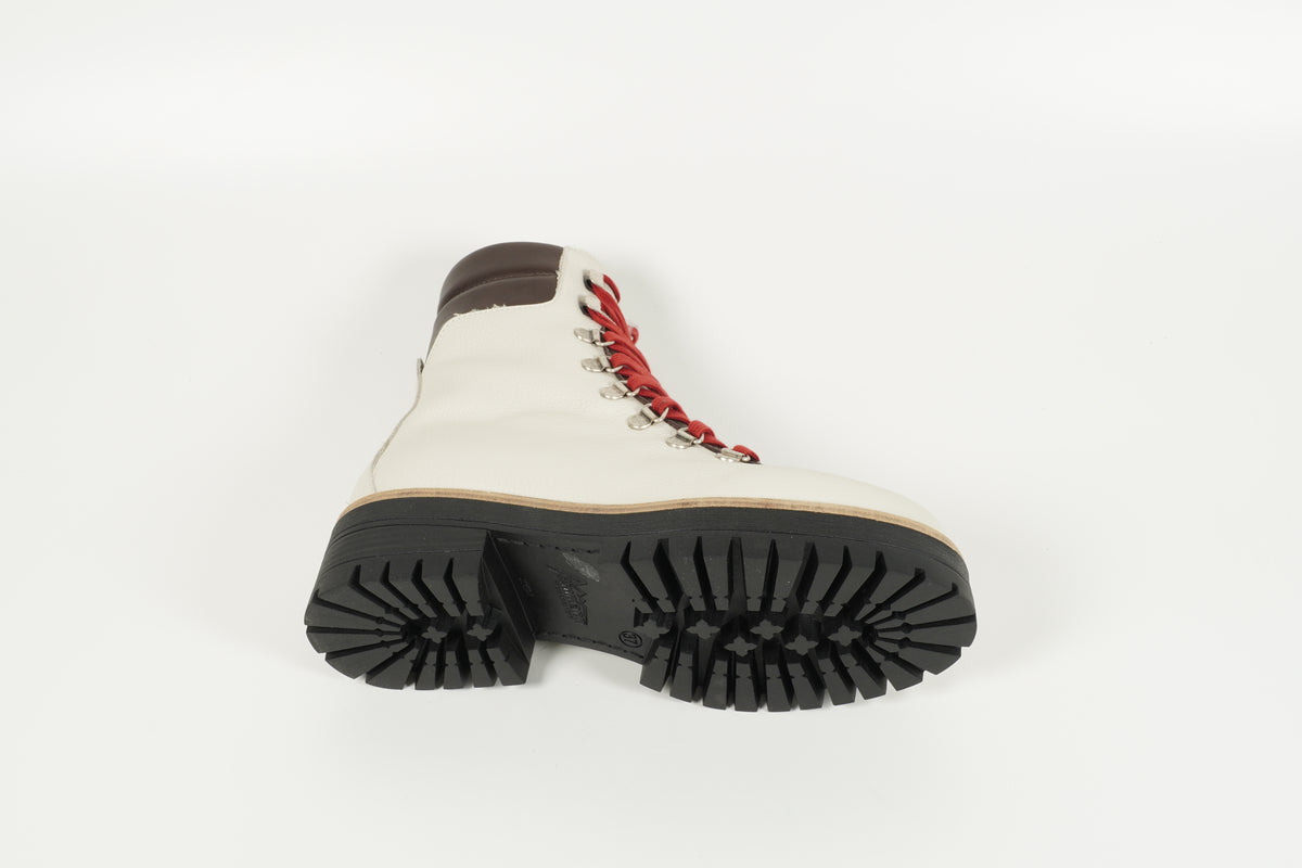 ankle boots white