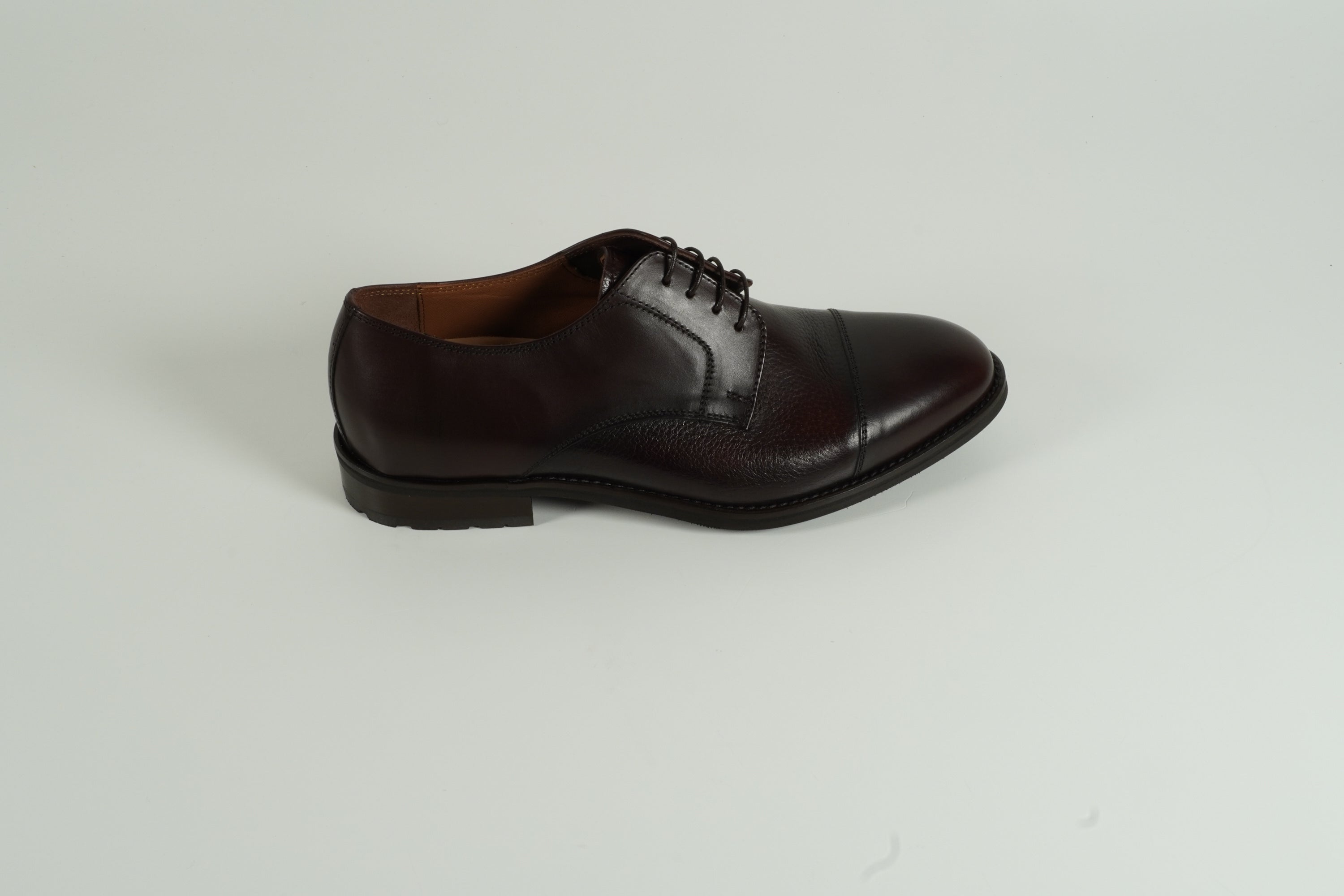 Lace-up Shoe Brown