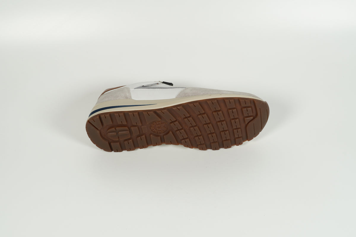 Sneaker Gray