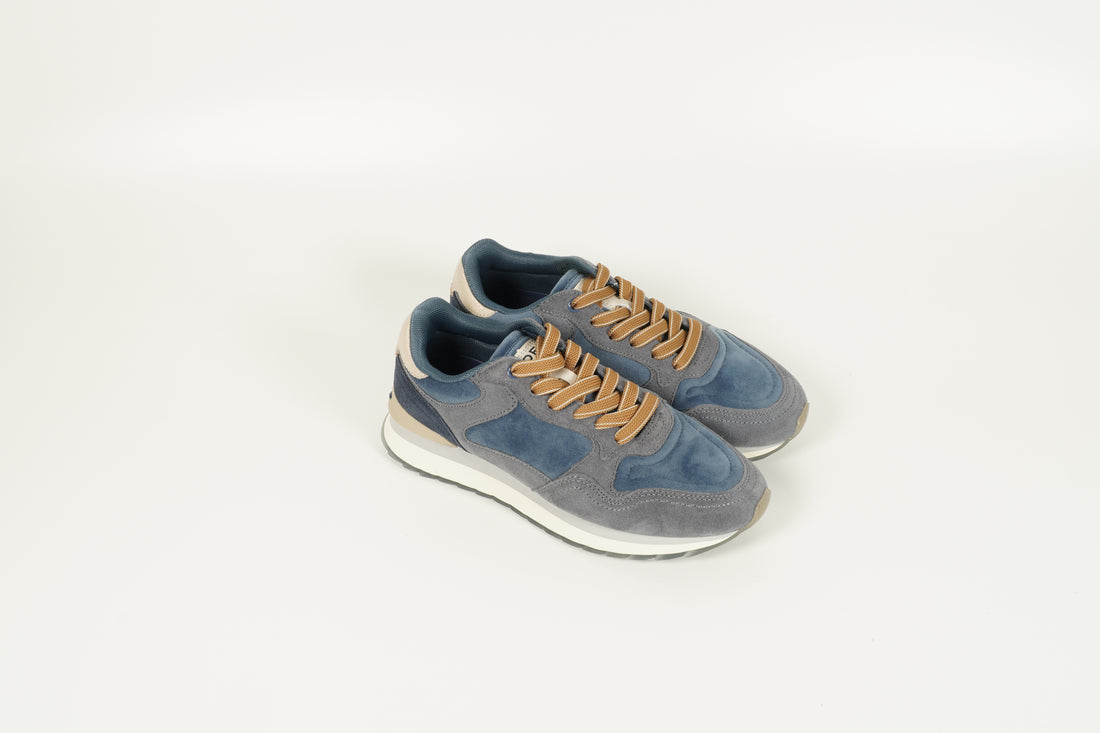 Sneaker Grau