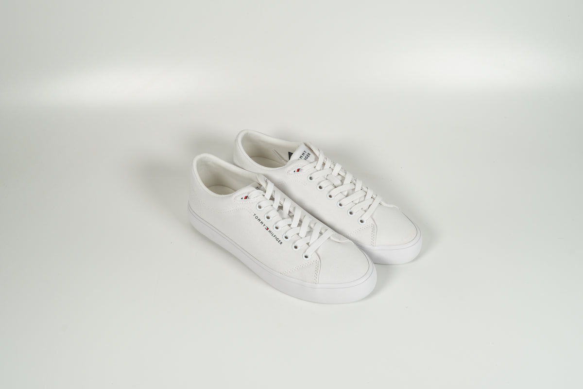 Sneaker White