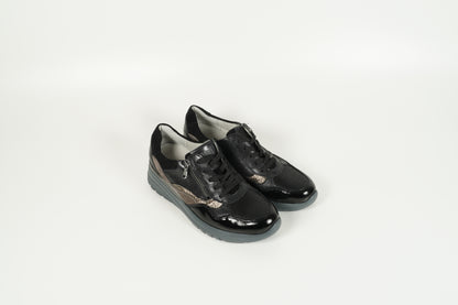 Sneaker Schwarz