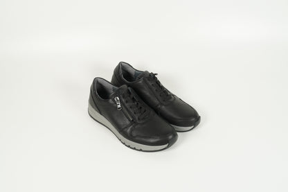 Sneaker Schwarz