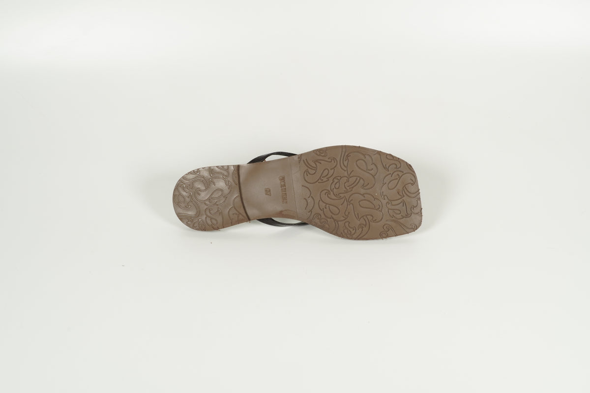 Pantolette Braun