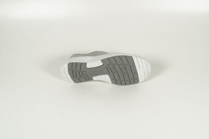 Sneaker Grau
