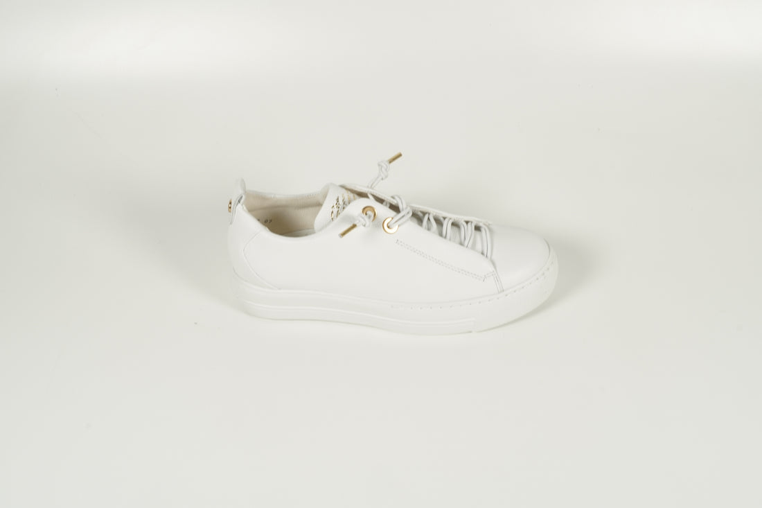 Baskets blanches