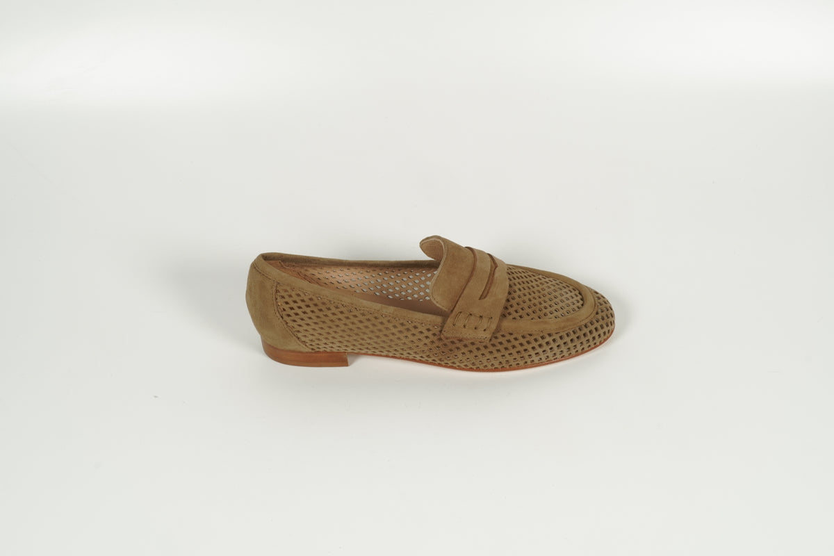 Moccasin Green
