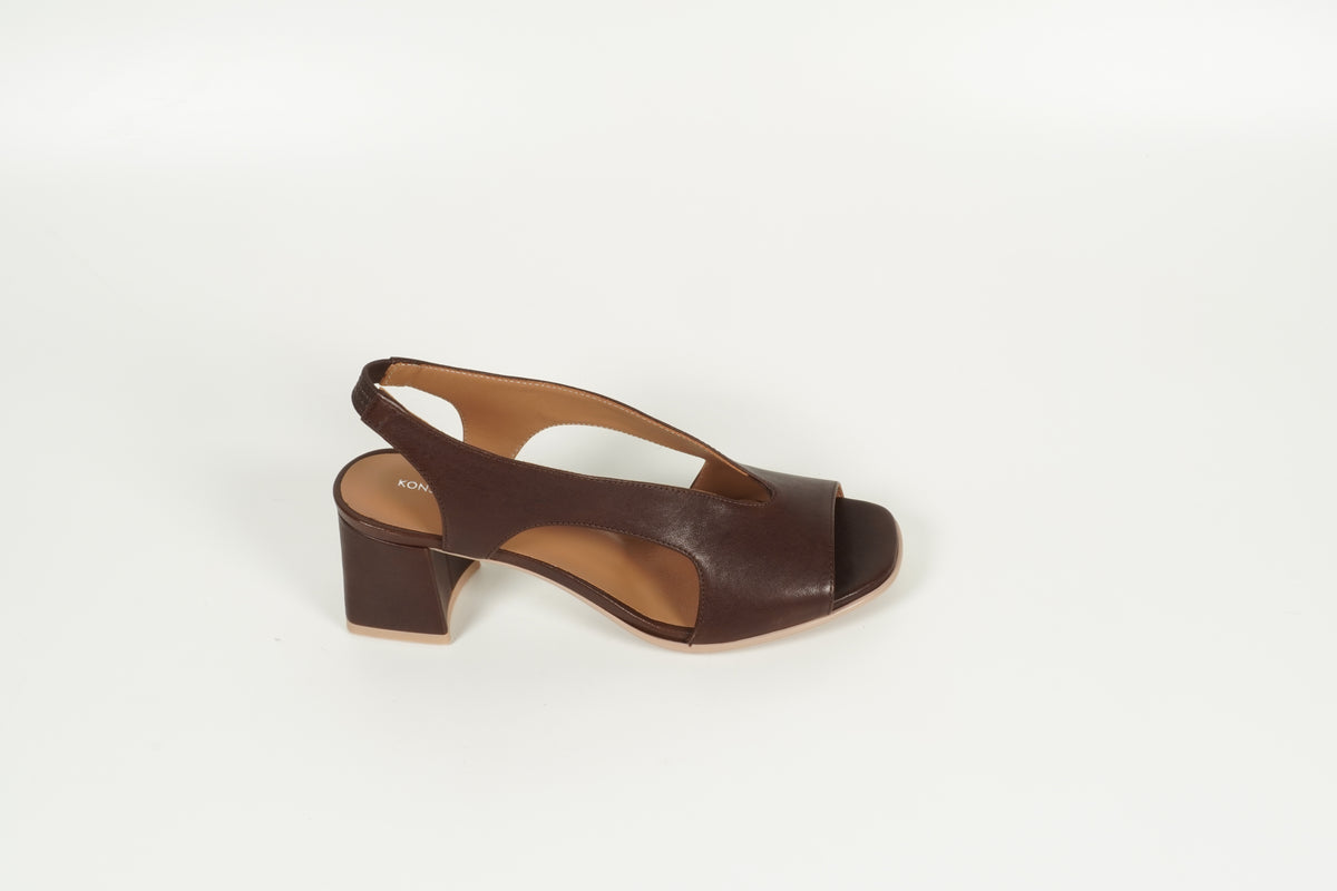 Sandal Brown