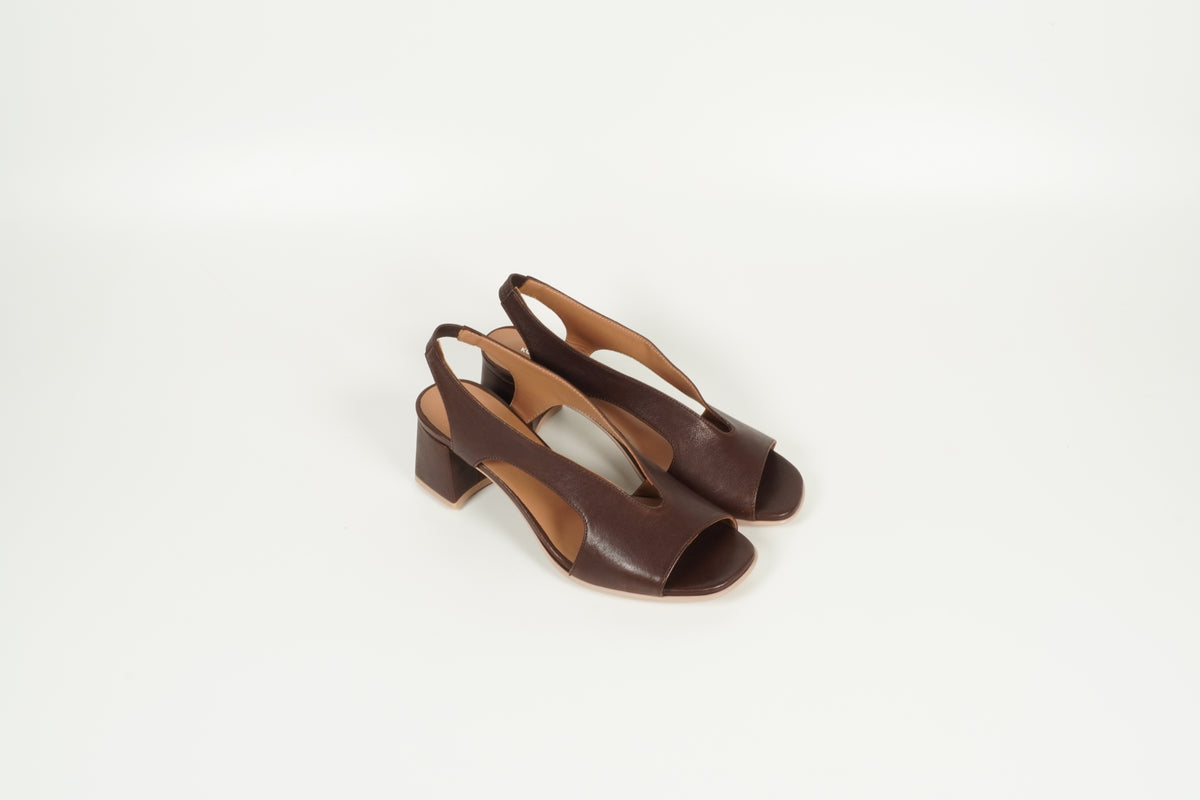 Sandal Brown