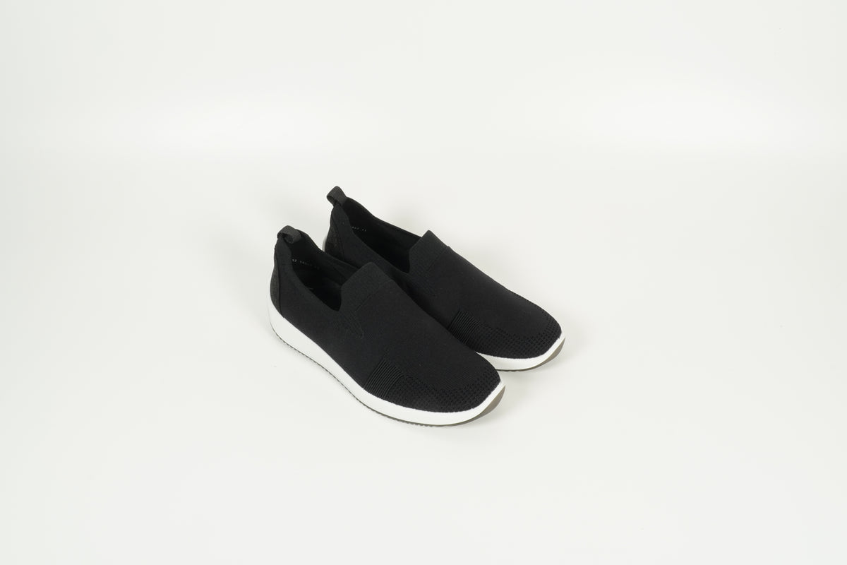 Sneaker Schwarz
