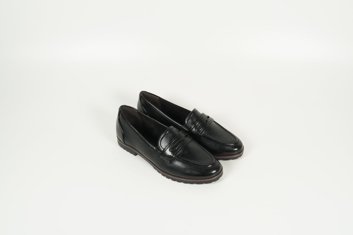 Moccasin Black