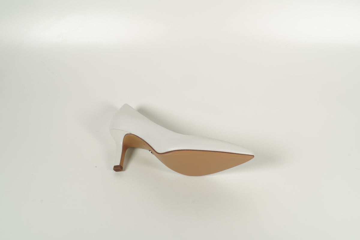 Pumps White