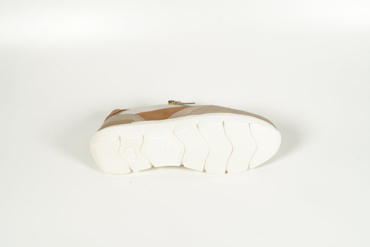 Beige Sneakers