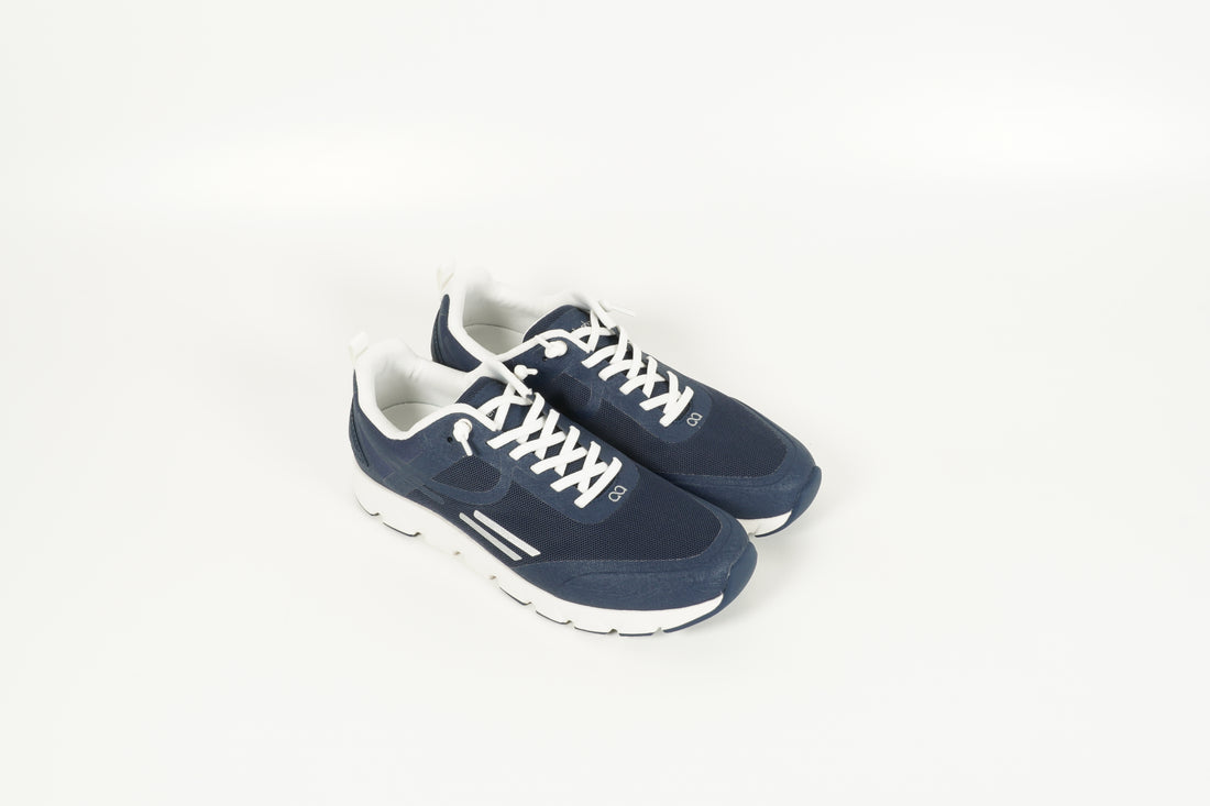 Sneaker Blau