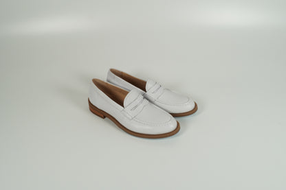 Moccasin Weiss