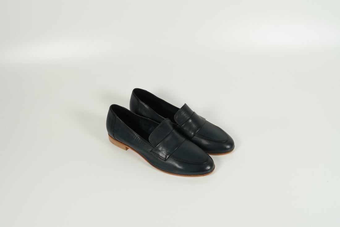 Moccasin Blau