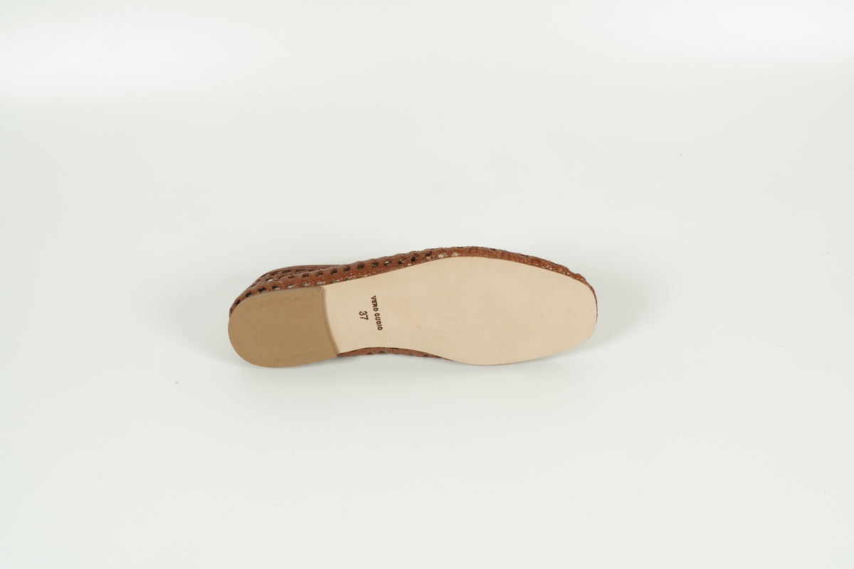 Ballerina Brown