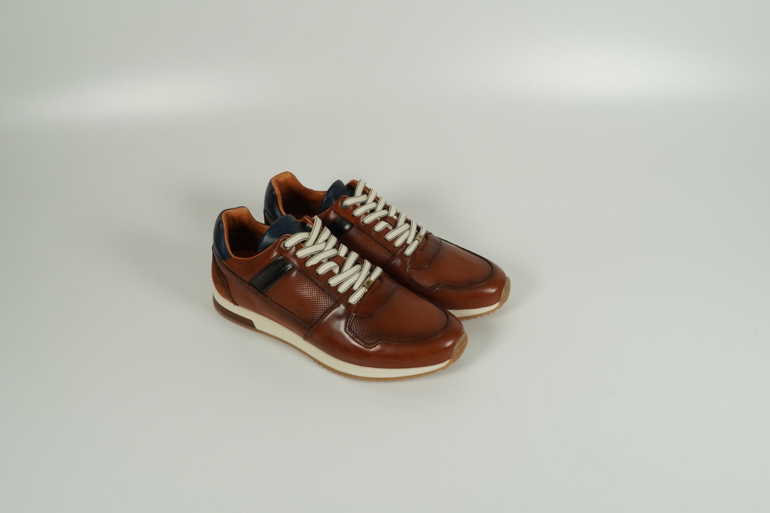 Sneaker Brown