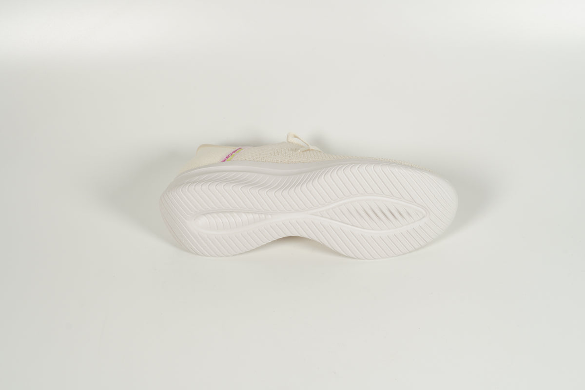 Baskets beiges