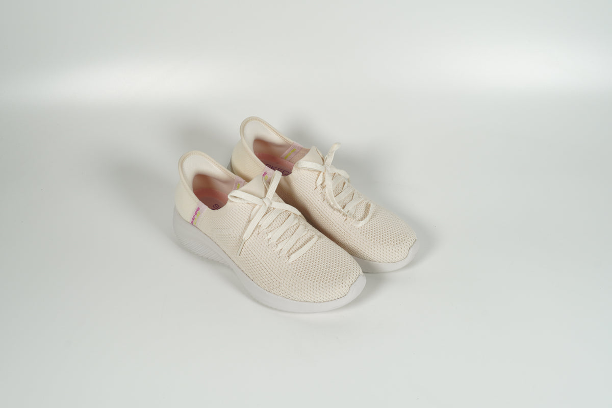 Baskets beiges