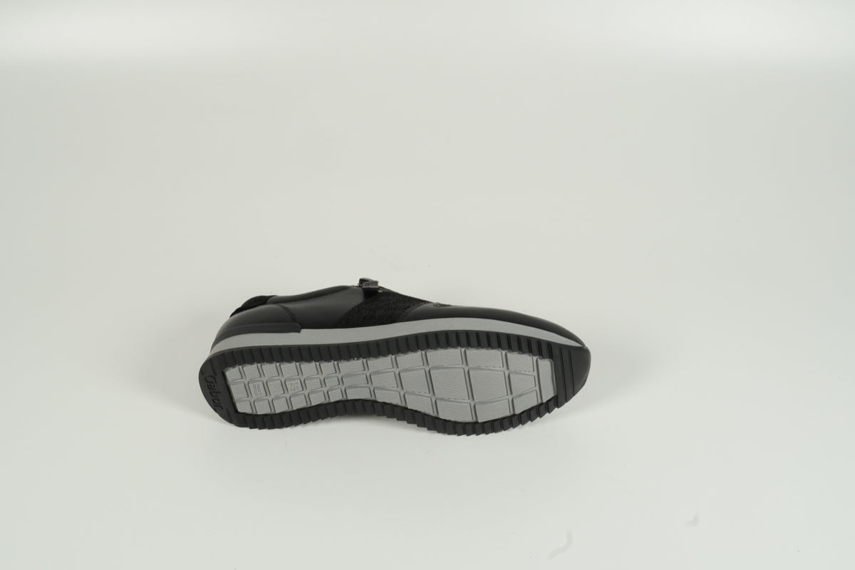 Baskets noires