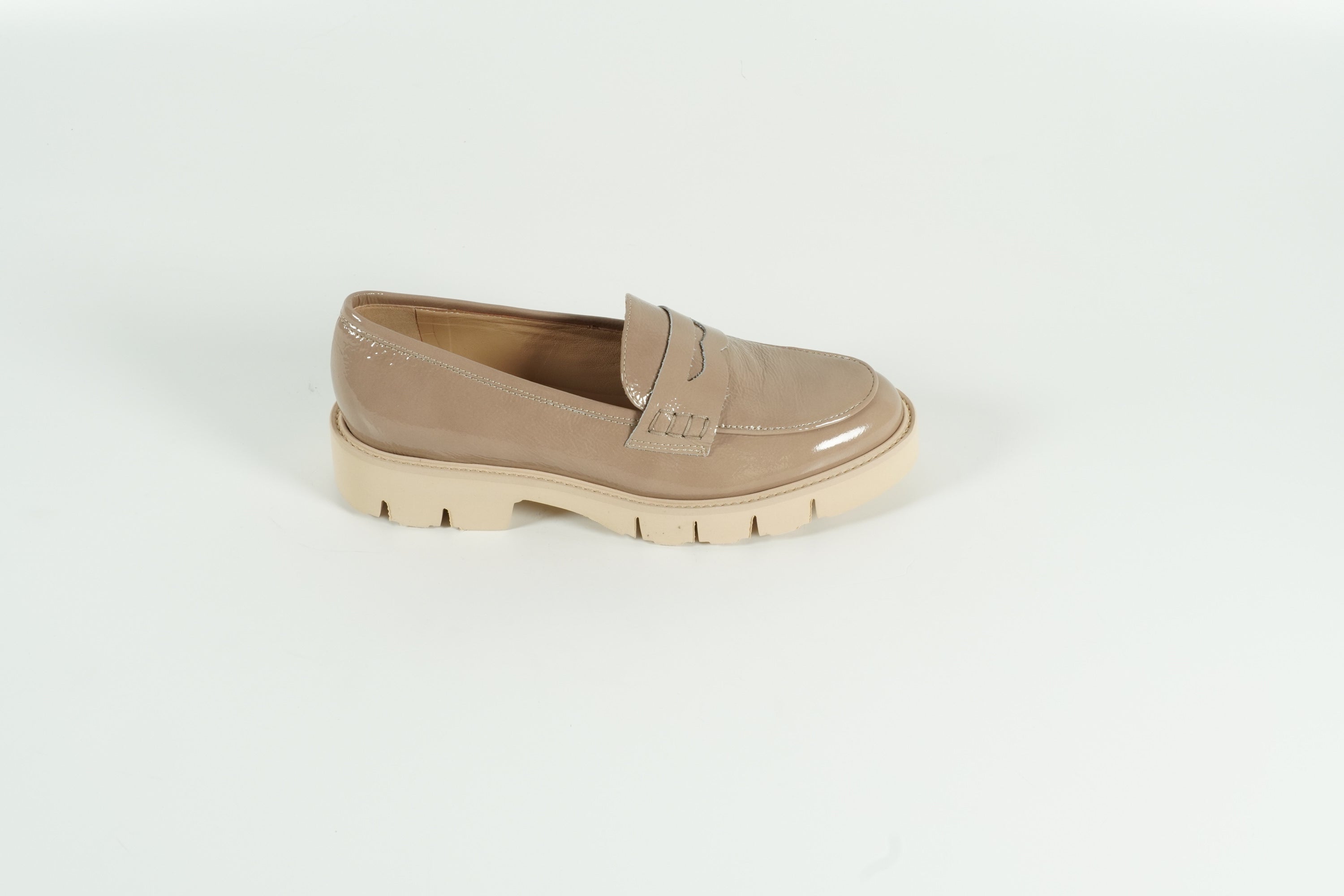 Loafer Beige