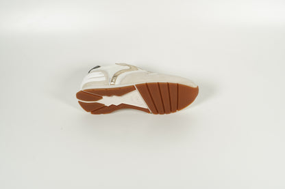Sneaker Grau