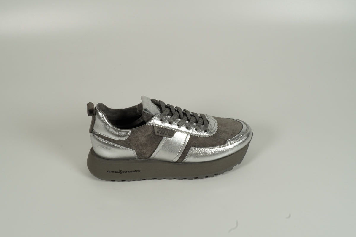 Sneaker Grau