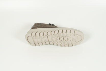 Sneaker Grau