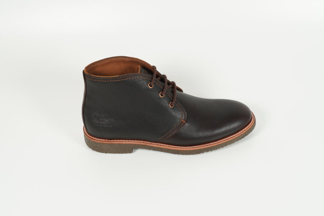 Chaussure à lacets marron