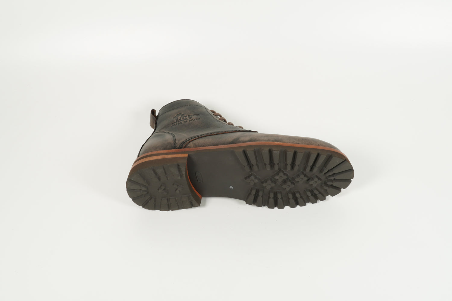 Boot Grau