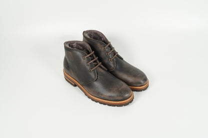 Boot Grau
