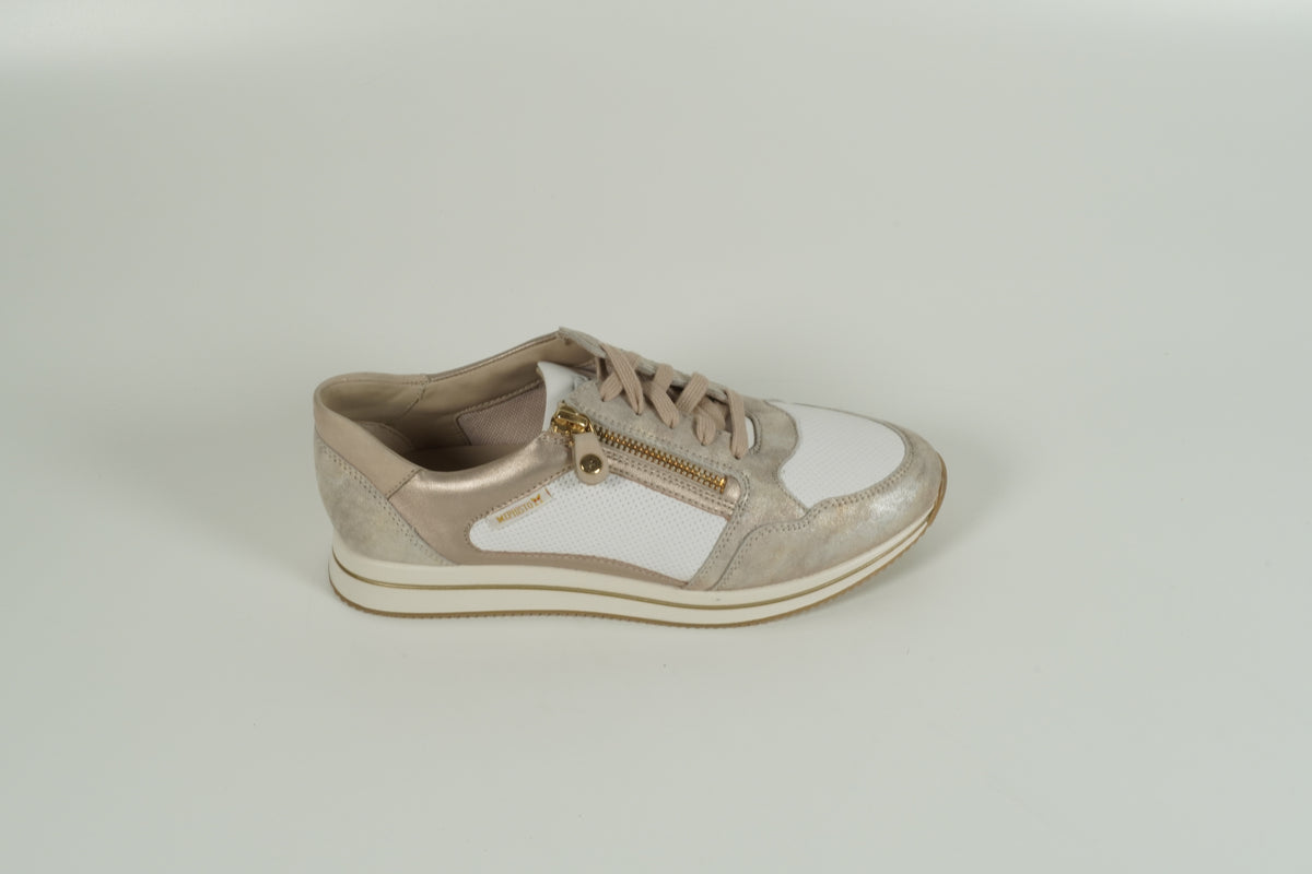 Beige Sneakers
