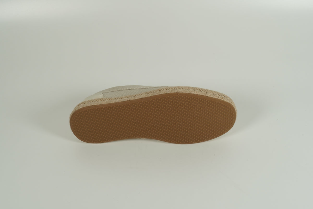 Beige espadrilles