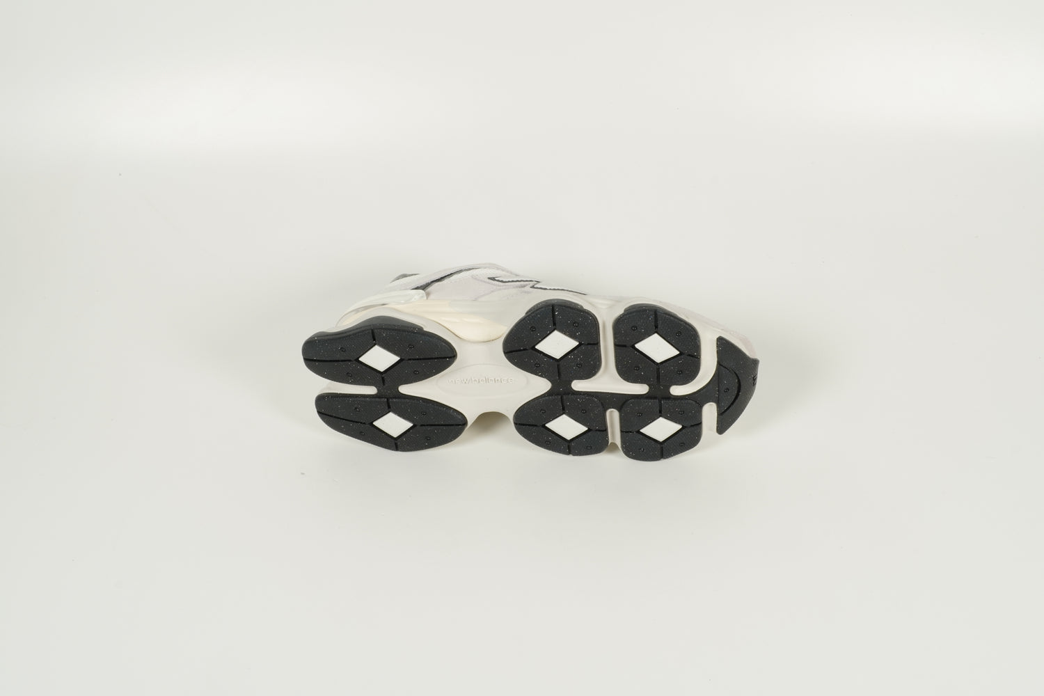 Sneaker U9060 Weiss