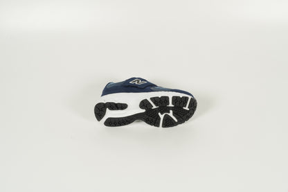 Sneaker Blau