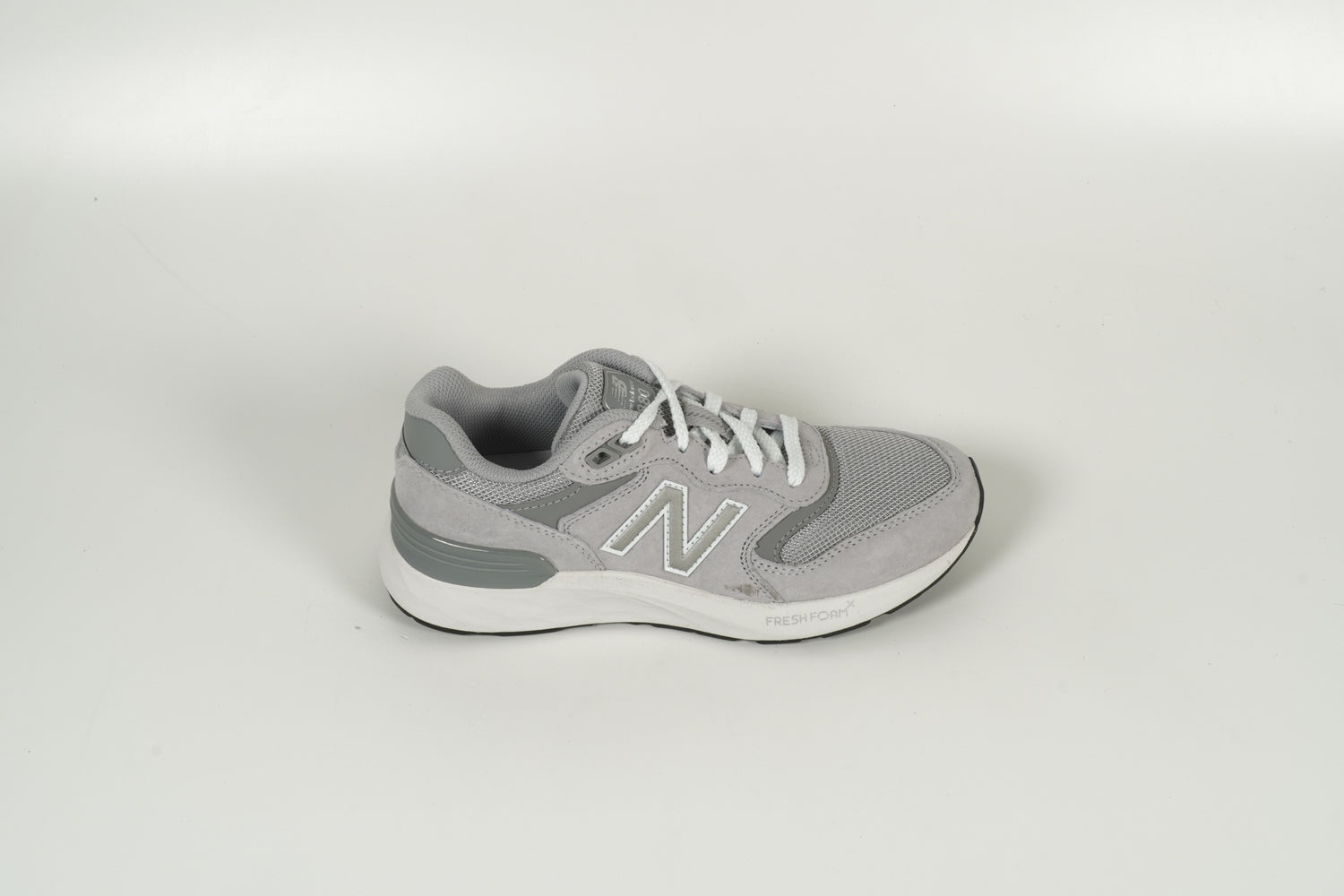 Sneaker W880 Grau