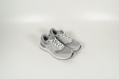 Sneaker W880 Grau