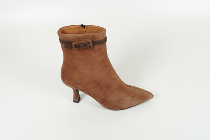 Stiefelette Braun