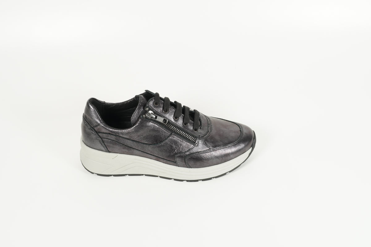 Sneaker Gray
