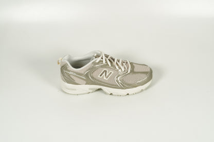 Sneaker U530 Gold