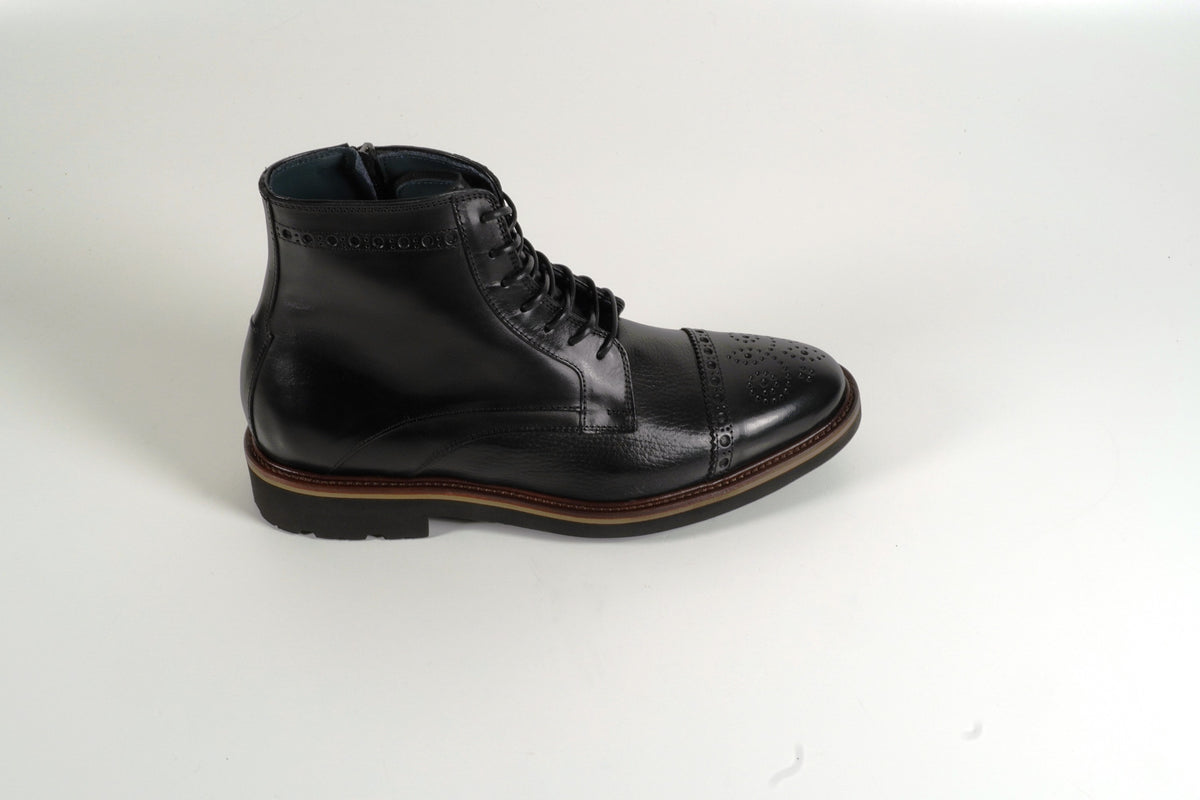 Boat Black