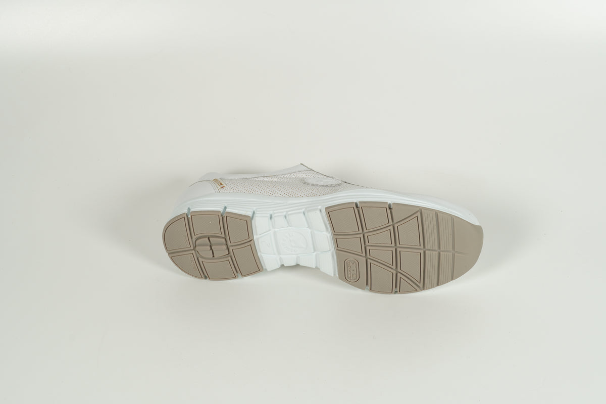 Baskets blanches